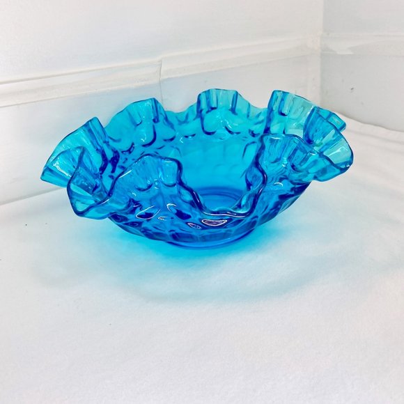 FENTON TURQUOISE GLASS RUFFLE EDGE CREST BOWL BRIDES BOWL (9") - Picture 5 of 9